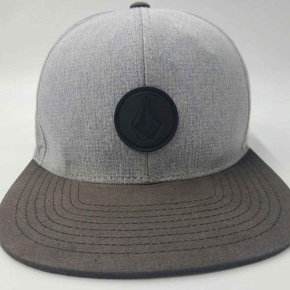 Volcom Hat‎ Snapback Grey Black Distressed Skate Skateboard Surf Casual Logo Men